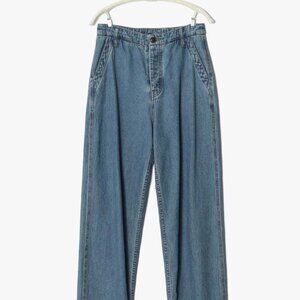Xirena Baylor denim pant in nightingale ~ size 28, pre-owned!